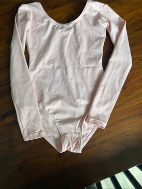 Girls' Long Sleeve One-Piece Bodysuit in Light Pink